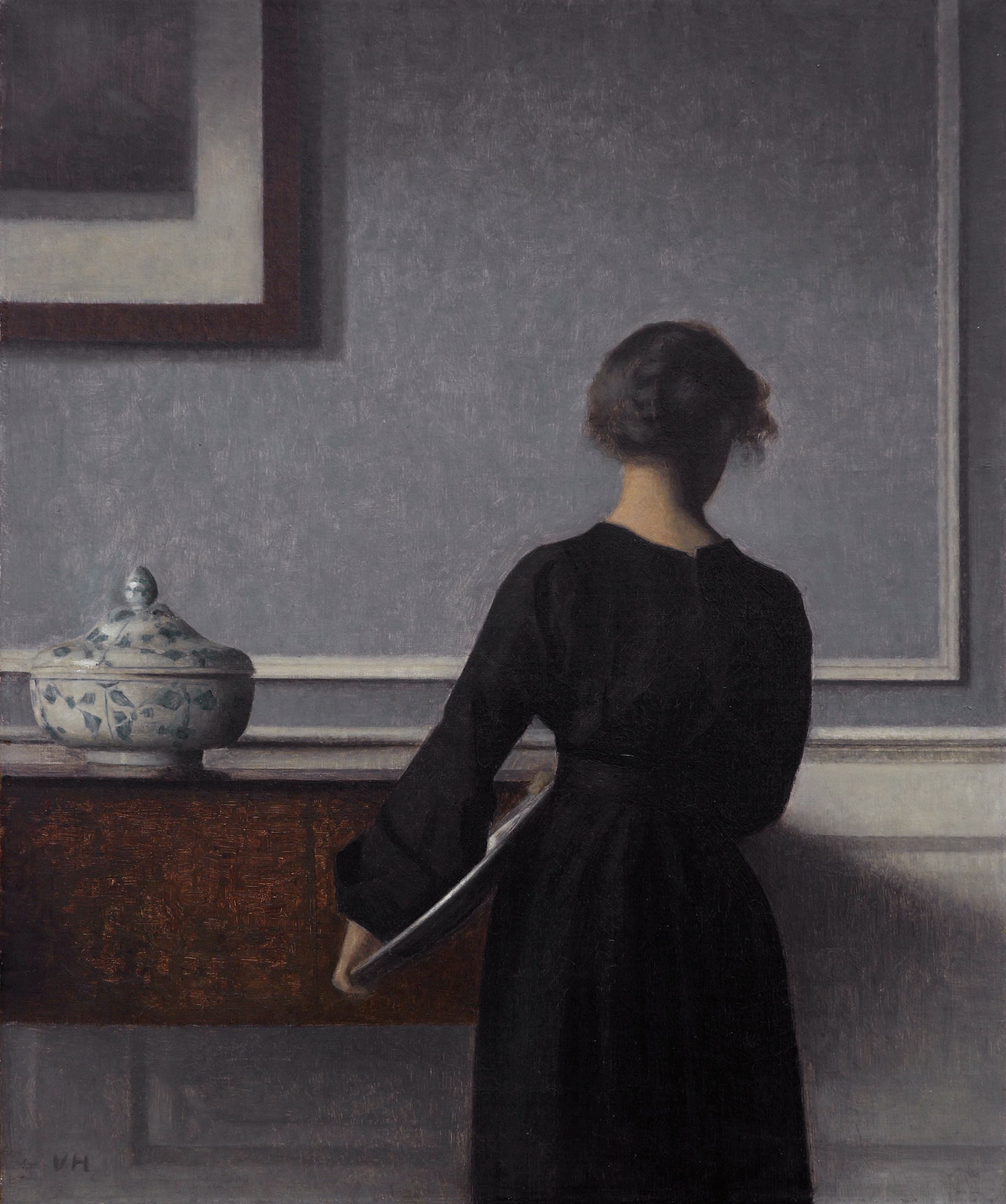 Vilhelm Hammershøi, Interiör med kvinna sedd bakifrån (1903–04)